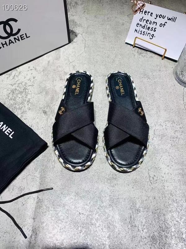 Chanel Women Slide Sandals Black CHS-151
