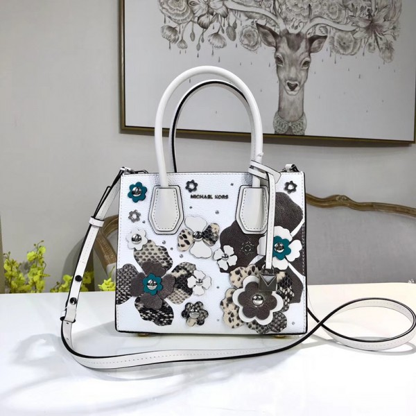 Michael Kors Totes White (MK819)