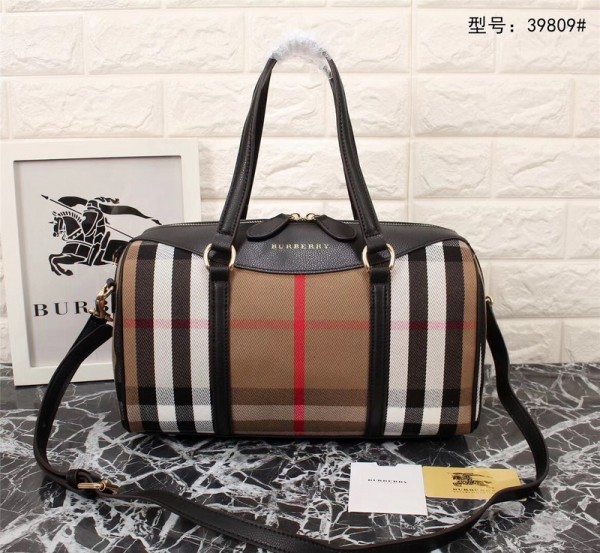 2018 New Burberry Tote Bag 39809 Black 33*20*17