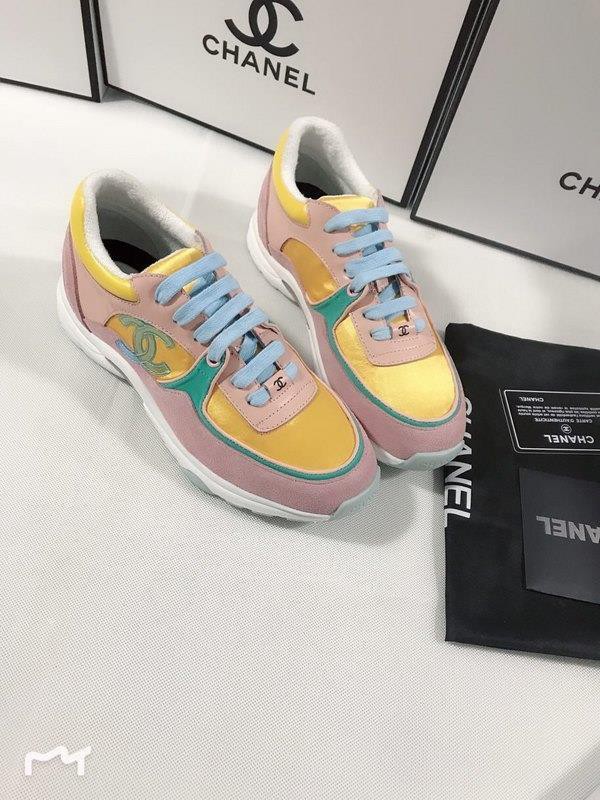 Chanel Women Low-Top Sneakers Pink CHS-217