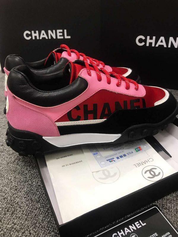 Chanel Women Low-Top Sneakers Red CHS-291