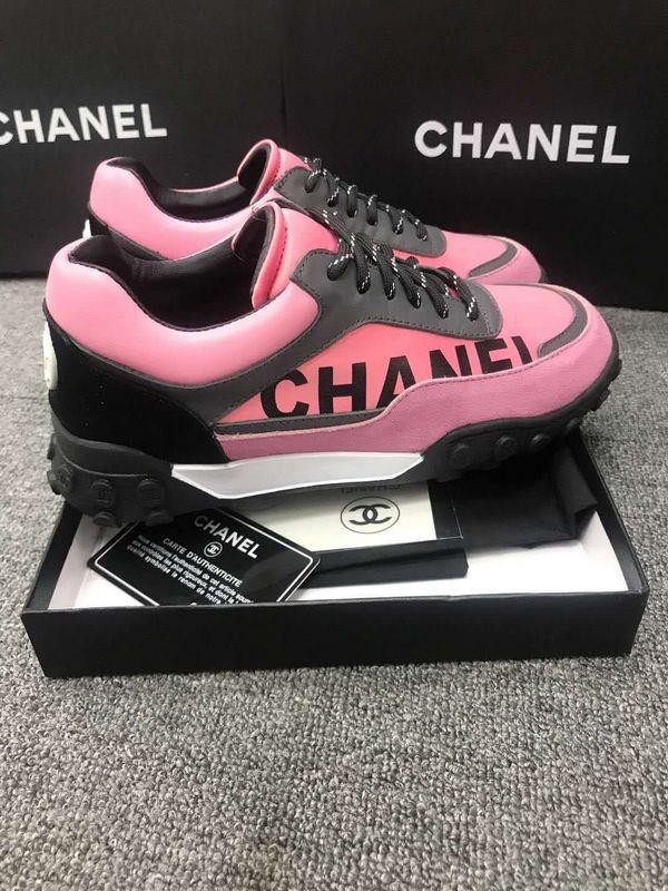 Chanel Women Low-Top Sneakers Pink CHS-293