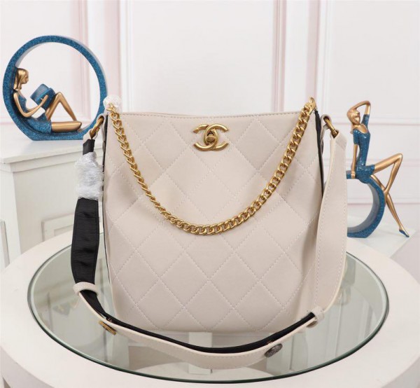 Chanel Hobo Handbag CH013-White