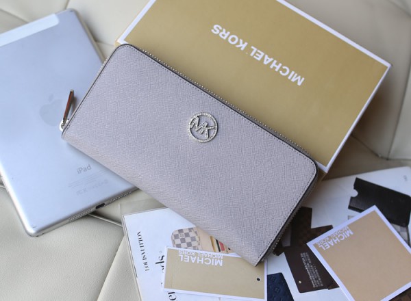 Michael Kors Drilled Zipper Wallet Gray (MK098)