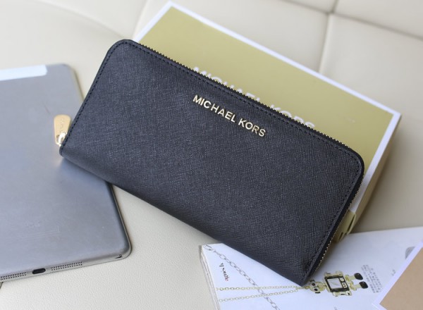 Michael Kors Zipper Wallet Black (MK072)