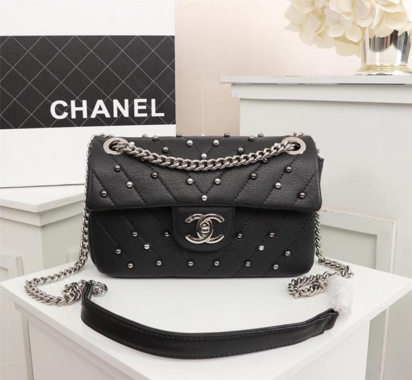 Chanel Classic Handabag CH137-Black