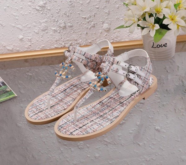 Chanel Women Thong Flat Sandals Grey CHS-055