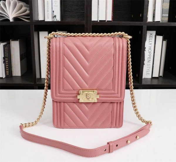 Chanel BOY CHANEL Handbag CH168-Pink