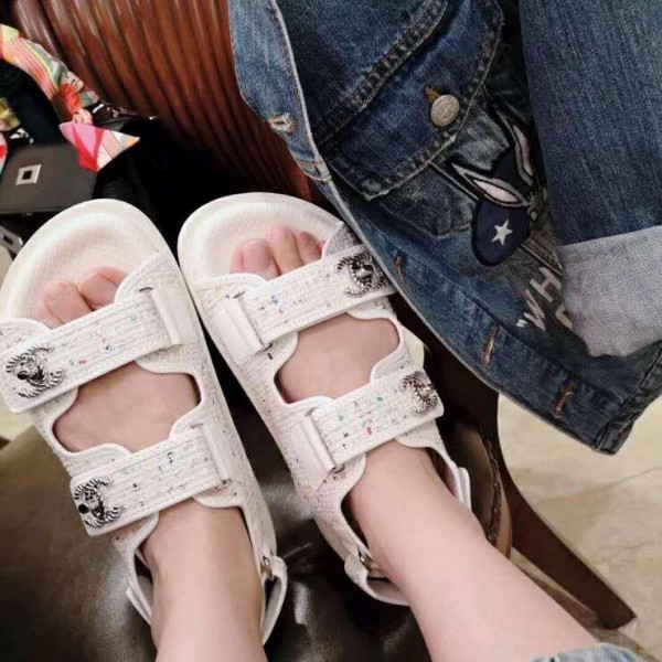 Chanel Women Flat Sandals White CHS-063