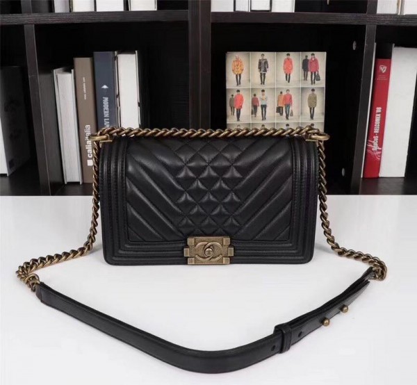 Chanel BOY CHANEL Handbag CH208-Black