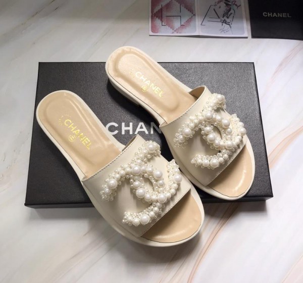 Chanel Women Slide Sandals White CHS-095