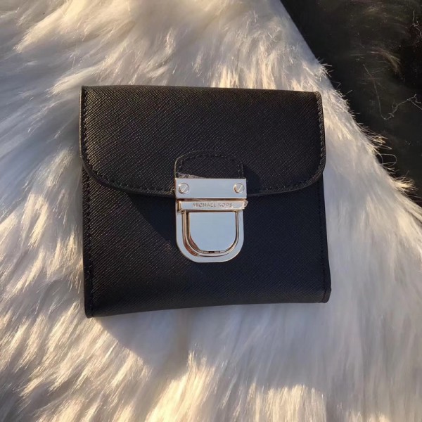 Michael Kors Lock Wallet Black (MK583)