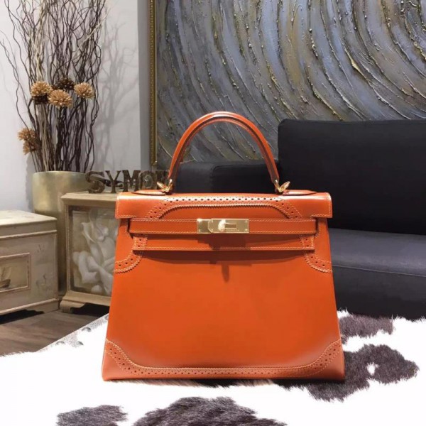 Hermes Kelly Ghillies Limited Edition 28cm Box Calfskin Leather Bag Handstitched Gold Hardware, Tadelakt Fauve CK34 RS02876