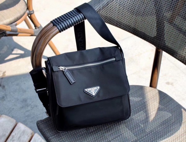 Prada Messenger Bags 0283 Black 24*22*10