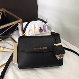 Michael Kors Satchel Black (MK662)