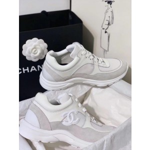 Chanel Women Low-Top Sneakers White CHS-127