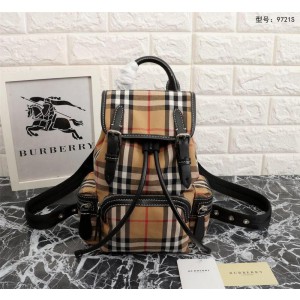 2018 New Burberry Backpack 100 Yellow 22*14*33cm