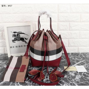 2018 New Burberry Shoulder Bags 101 Red 18*16*28cm