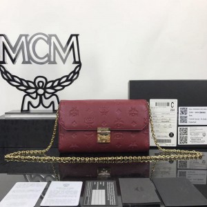 2018 New MCM Crossbody Bag 6202 Dark Red 23.5x13.5x5