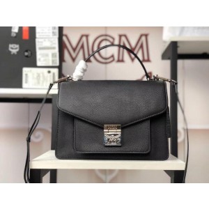 2018 New MCM Crossbody Bag 623612 Black 21x19x7