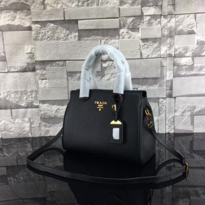 2018 New Prada Handbags 1062 Black 28.5*21.5*14