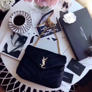 2018 New Saint Laurent Crossbody Bag 27796 Black 25*17*9