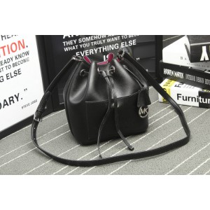 Michael Kors New Bucket Bag Black (MK230)