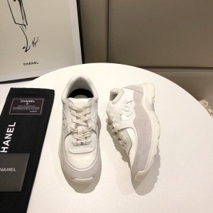 Chanel Men & Women Low-Top Sneakers White CHS-049