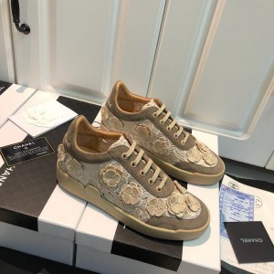 Chanel Women Low-Top Sneakers Brown CHS-009