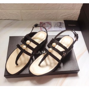 Chanel Women Thong Flat Sandals Black CHS-088