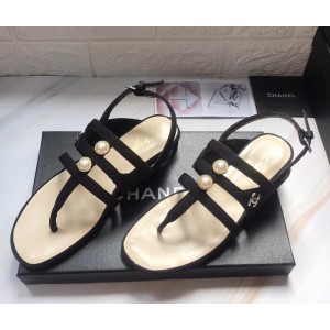 Chanel Women Thong Flat Sandals Black CHS-089