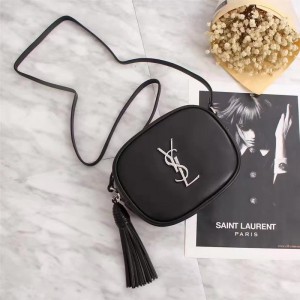 Saint Laurent Crossbody Bag 26527 Black Silver 17*12*5.5