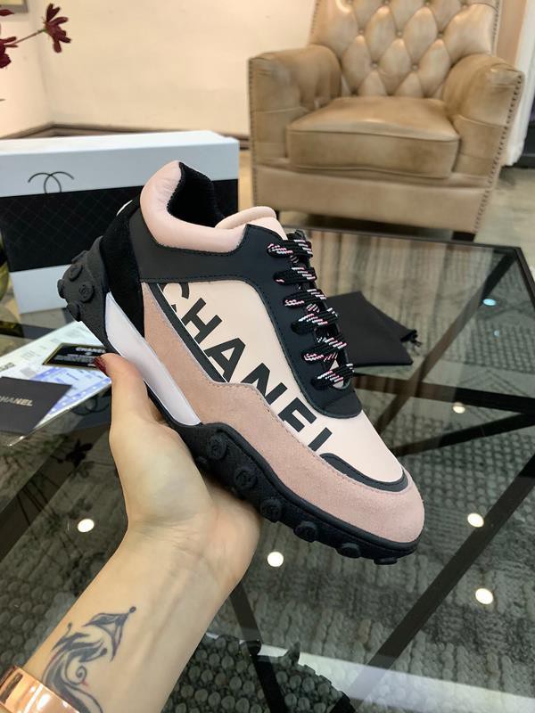 Chanel Men & Women Low-Top Sneakers Pink CHS-012